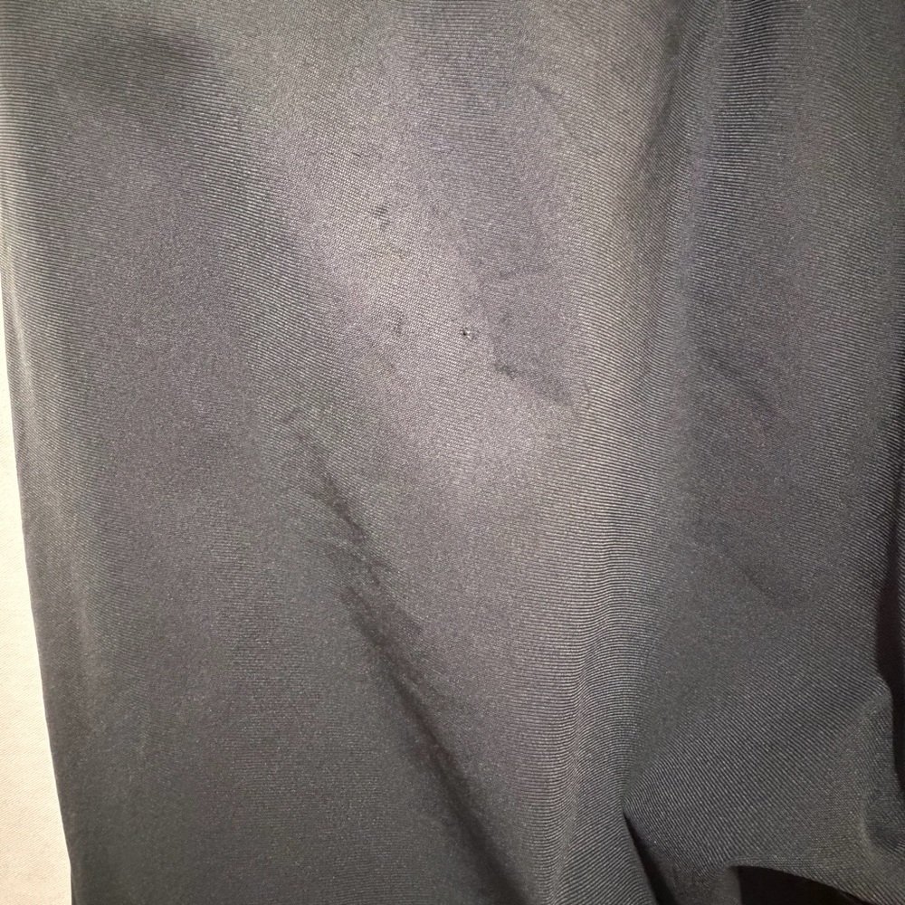 LuLuLemon Men’s Commission Pants Charcoal Chino Size 
33 - Picture 6 of 10